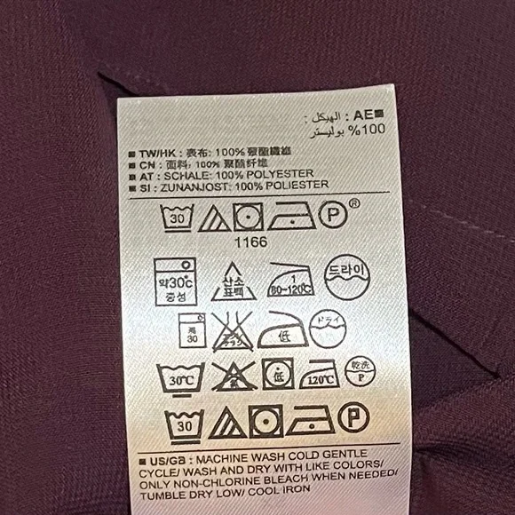 🌹 Banana Republic Sleeveless Blouse - Picture 8 of 10